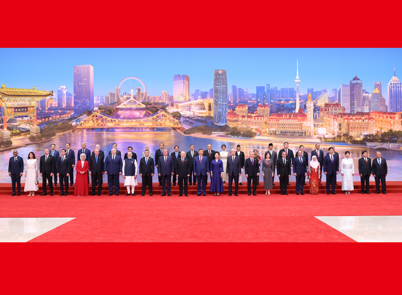習近平和彭麗媛為出席2025年上合峰會的國際貴賓舉行歡迎宴會